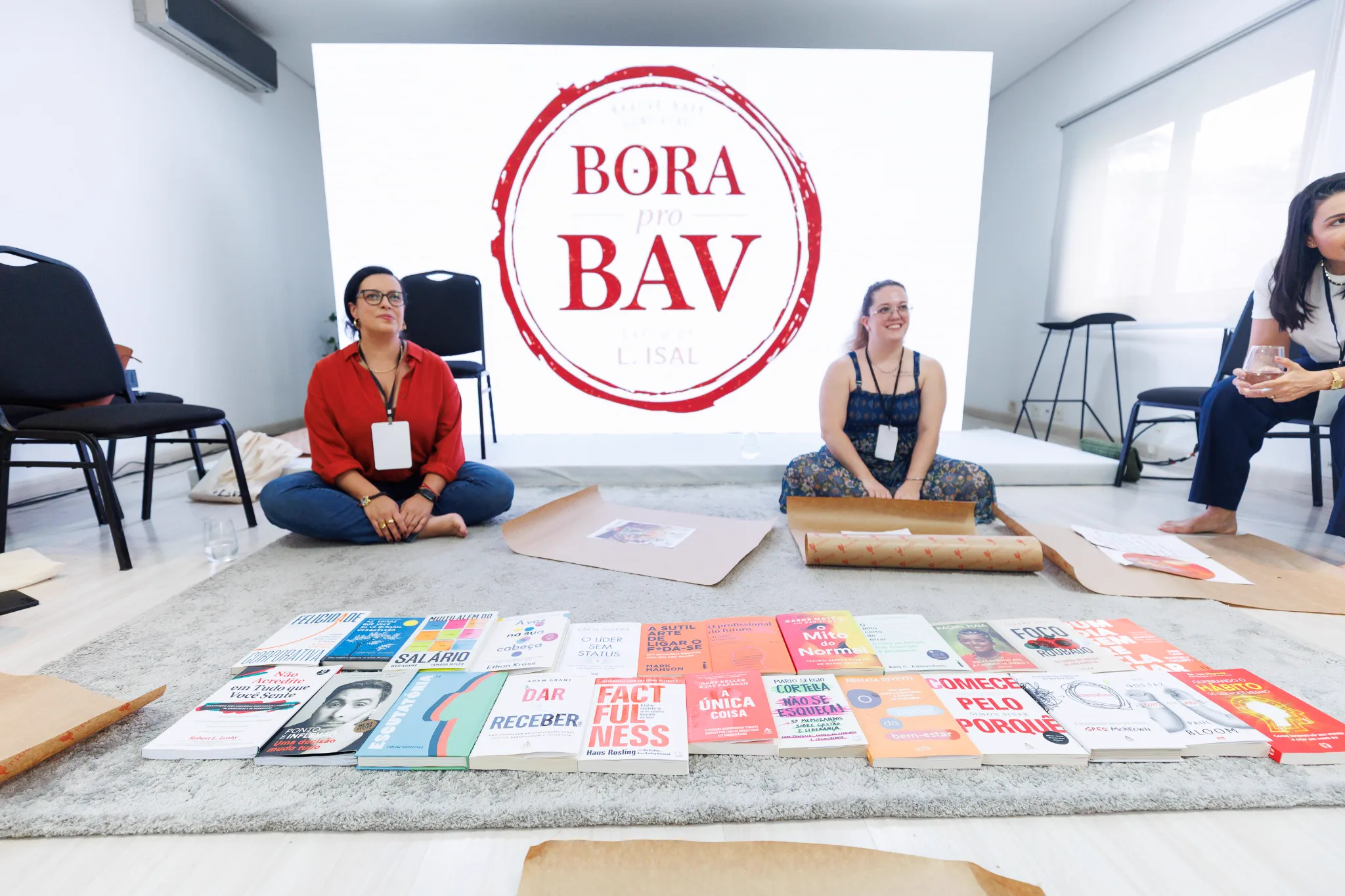 Materiais executivos usados para organizar decisões no BAV